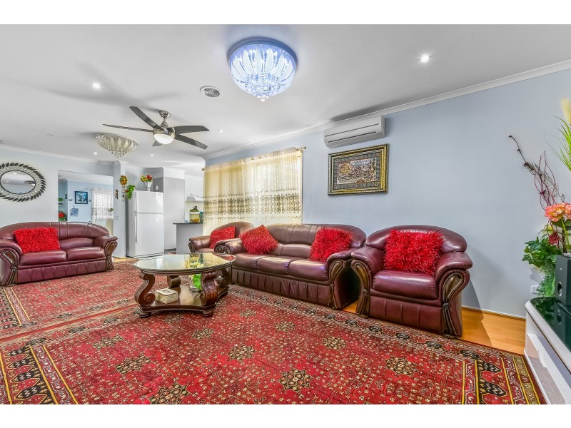 327 Ormond Road, Narre Warren South VIC 3805