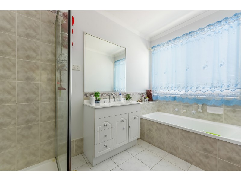 327 Ormond Road, Narre Warren South VIC 3805