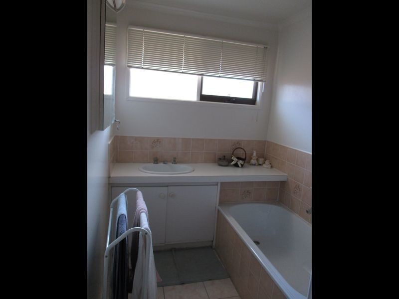 48 Springfield Crescent, Hampton Park VIC 3976