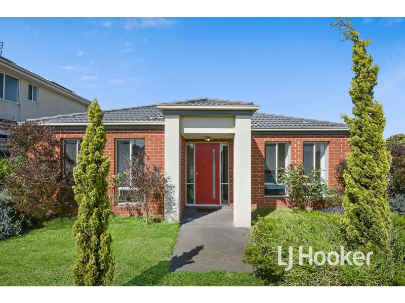 2 Tiarne Crescent, Hampton Park VIC 3976