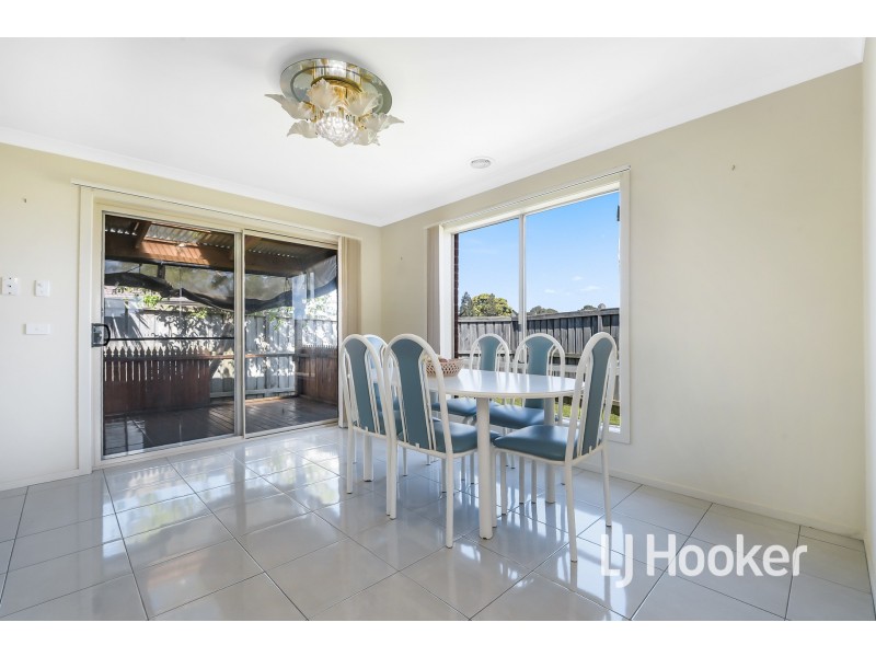 2 Tiarne Crescent, Hampton Park VIC 3976