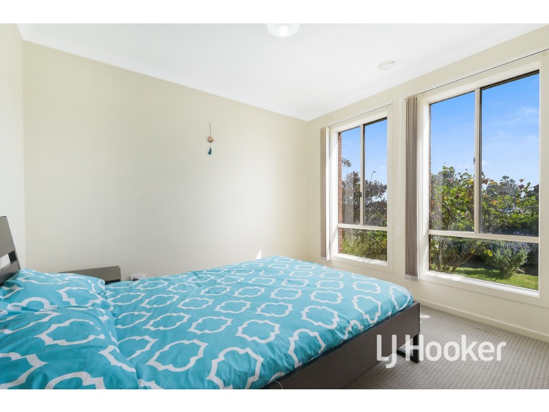 2 Tiarne Crescent, Hampton Park VIC 3976