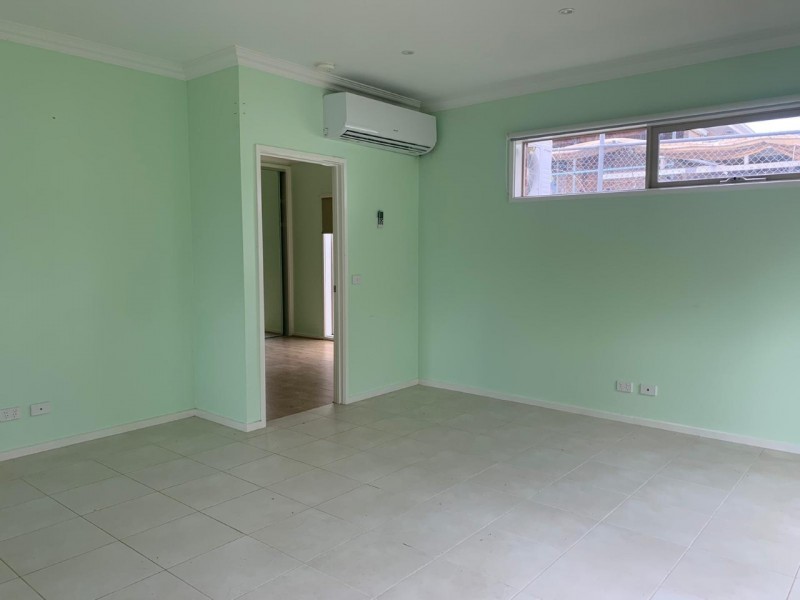 3/42 King George Parade, Dandenong VIC 3175