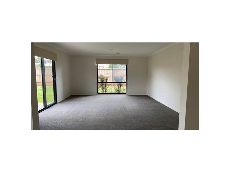 103 Kendall Drive, Narre Warren VIC 3805