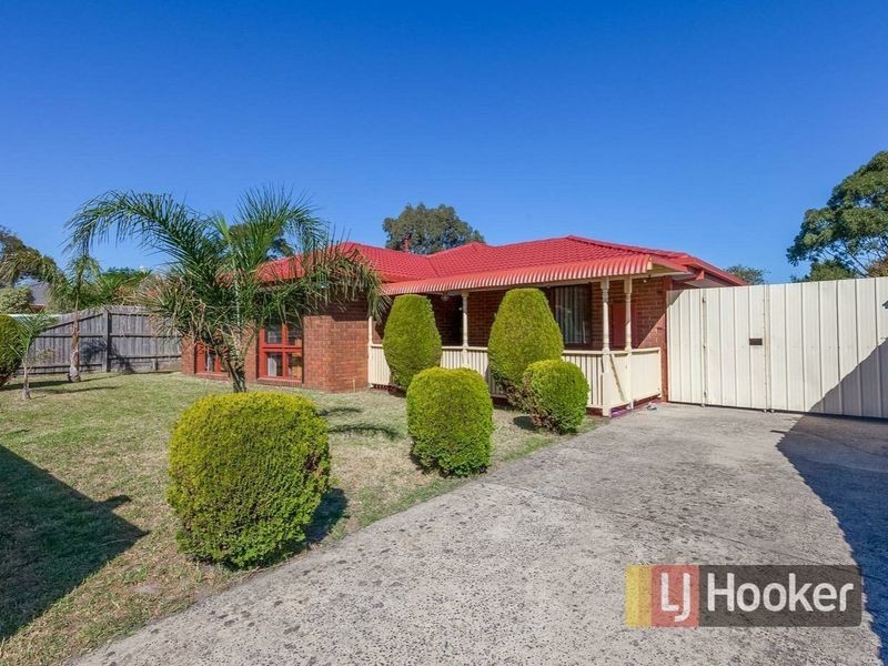 40 Huon Park Road, Cranbourne North VIC 3977