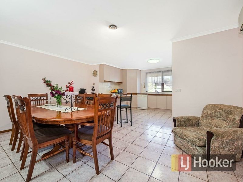 40 Huon Park Road, Cranbourne North VIC 3977