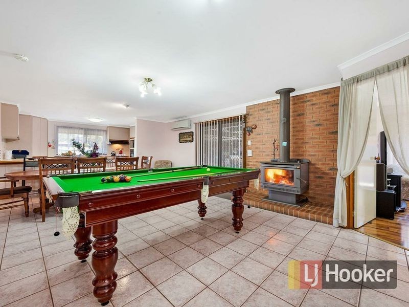 40 Huon Park Road, Cranbourne North VIC 3977