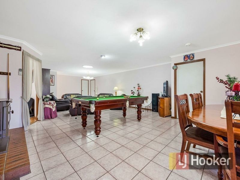 40 Huon Park Road, Cranbourne North VIC 3977