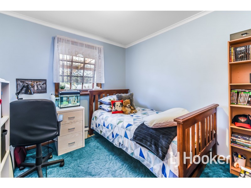 21 Green Valley Crescent, Hampton Park VIC 3976