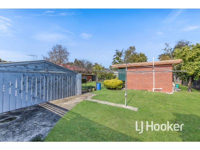 21 Green Valley Crescent, Hampton Park VIC 3976