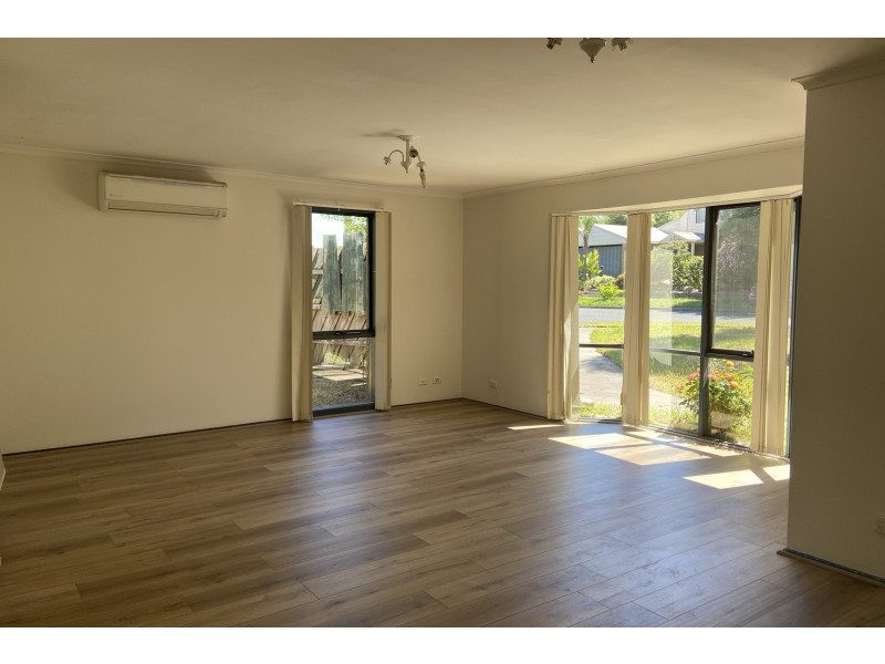 4 Sarah Place, Hampton Park VIC 3976