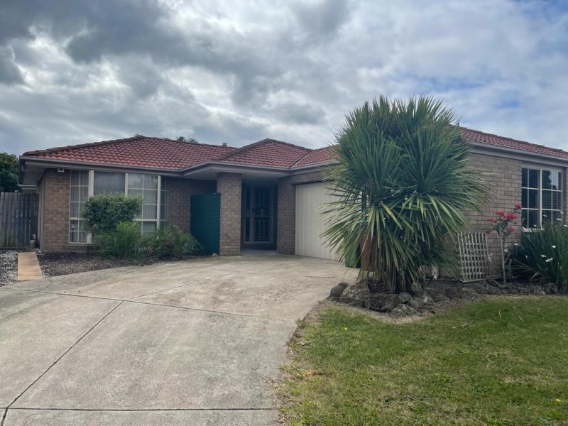 16 Pauline Court, Hallam VIC 3803
