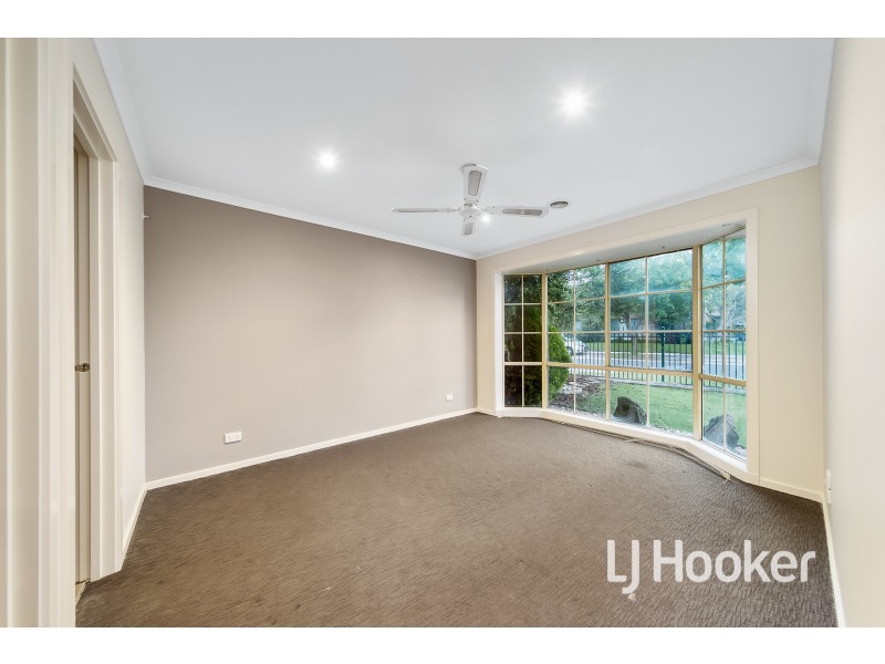 20 Langbourne Drive, Narre Warren South VIC 3805