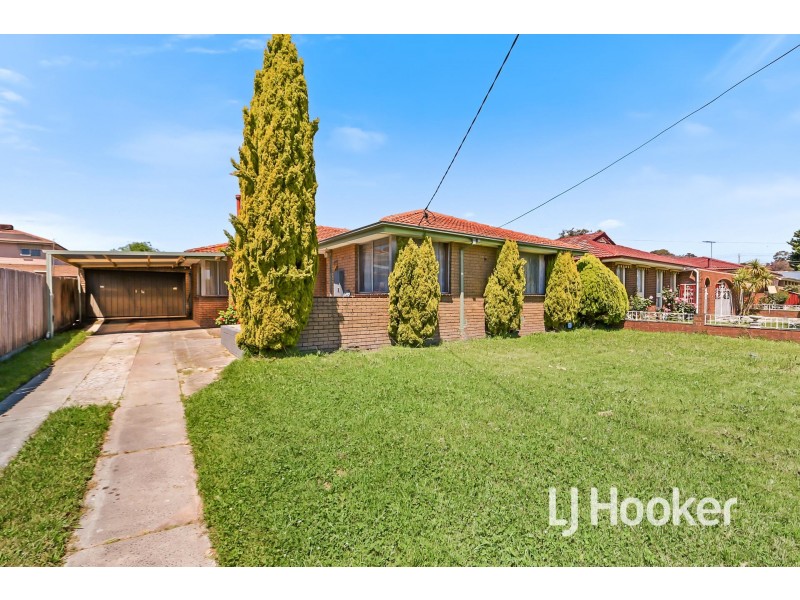 14 Mark Court, Hampton Park VIC 3976