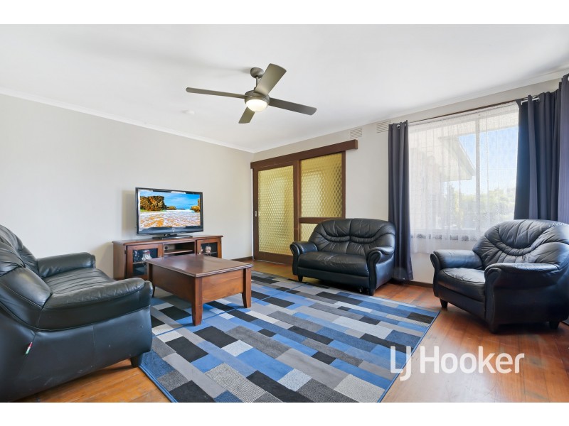 14 Mark Court, Hampton Park VIC 3976