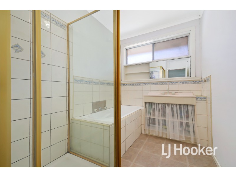 14 Mark Court, Hampton Park VIC 3976