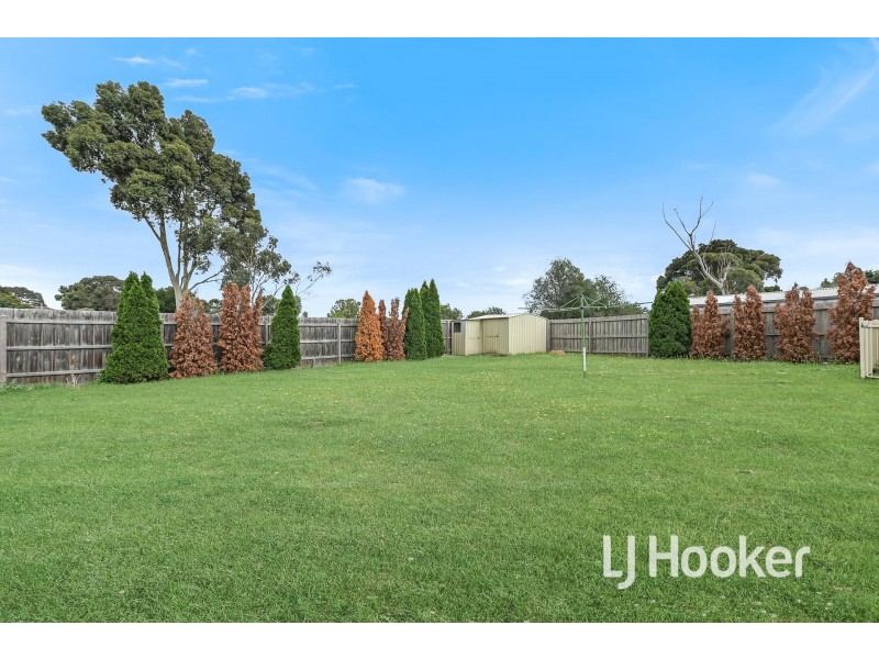 50 Millswyn Avenue, Hampton Park VIC 3976