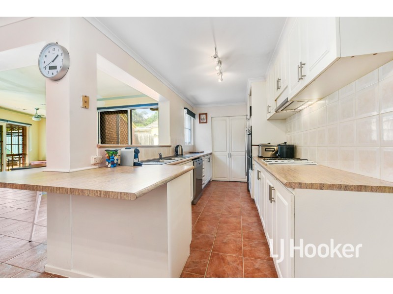 67 Sullivan Avenue, Lysterfield VIC 3156