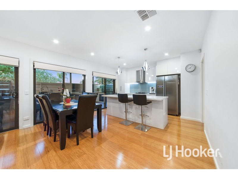 16a Robjant Street, Hampton Park VIC 3976
