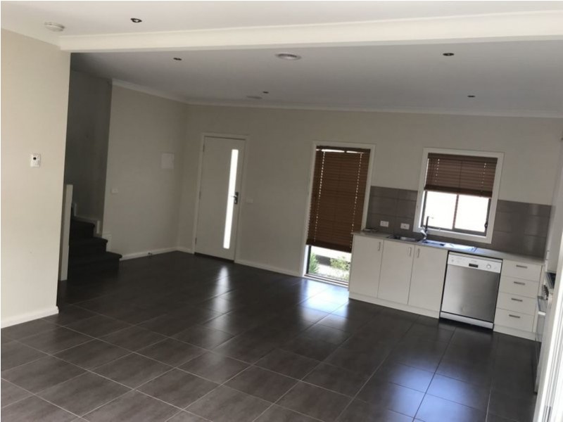 3/12 Stellato Place, Hampton Park VIC 3976