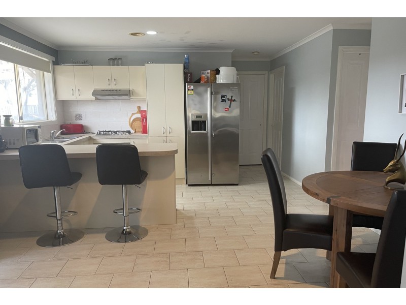 1 The Parkway, Hampton Park VIC 3976