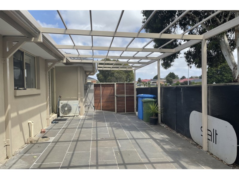 1 The Parkway, Hampton Park VIC 3976