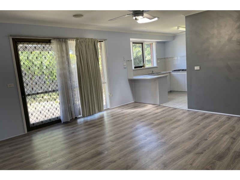 2 Jade Court, Hampton Park VIC 3976