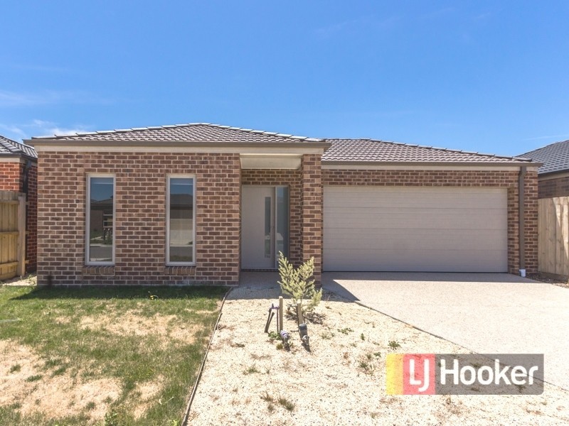 50 Haflinger Avenue, Cranbourne East VIC 3977