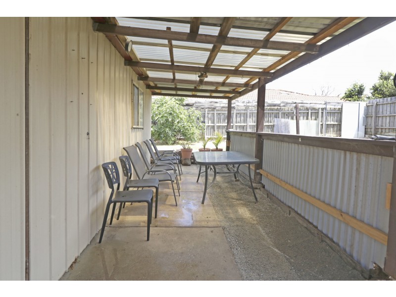 9 Lewisham Close, Hampton Park VIC 3976