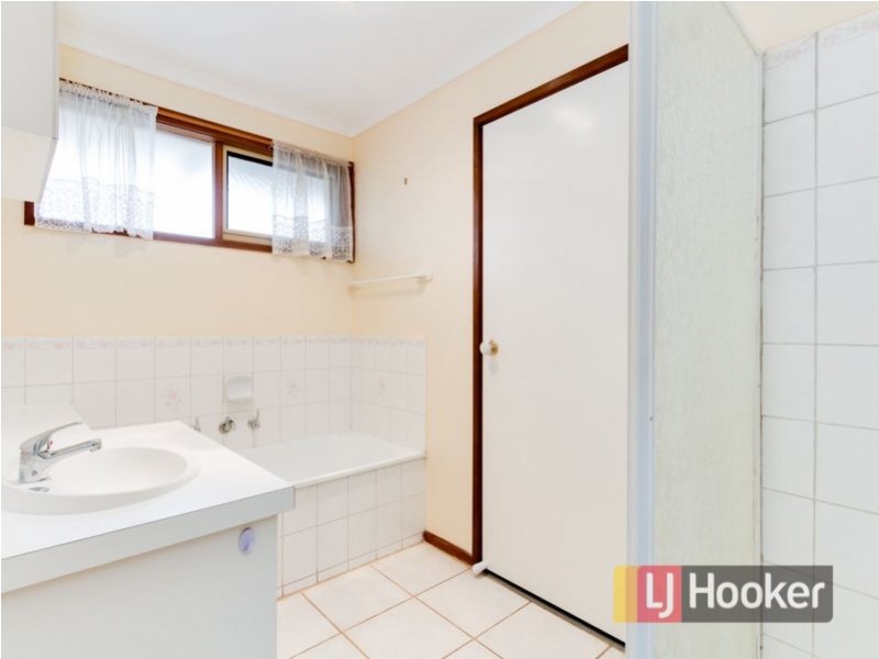 7 Emma Court, Hampton Park VIC 3976