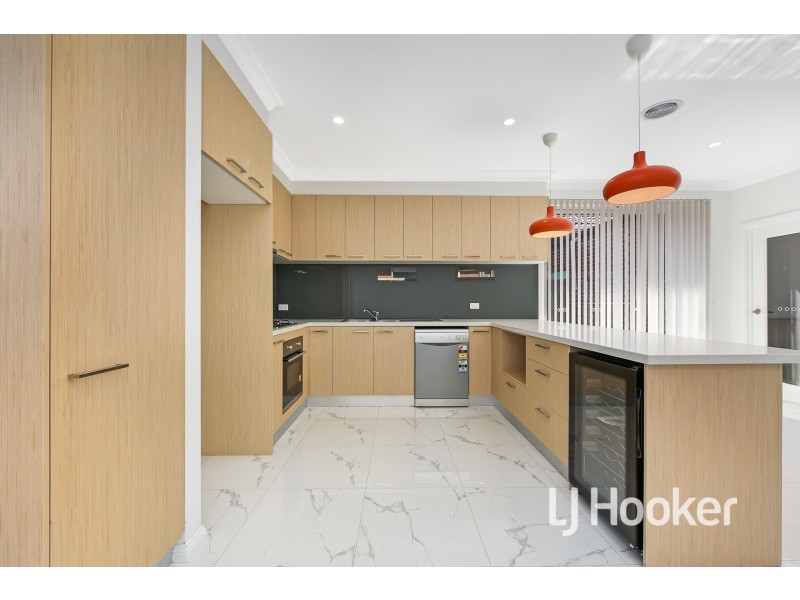 1a Jenner Court, Hampton Park VIC 3976