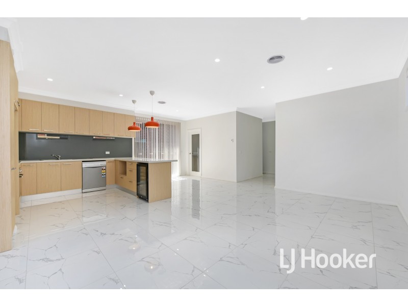 1a Jenner Court, Hampton Park VIC 3976