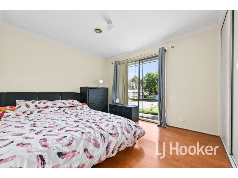 18 Summit Court, Hampton Park VIC 3976