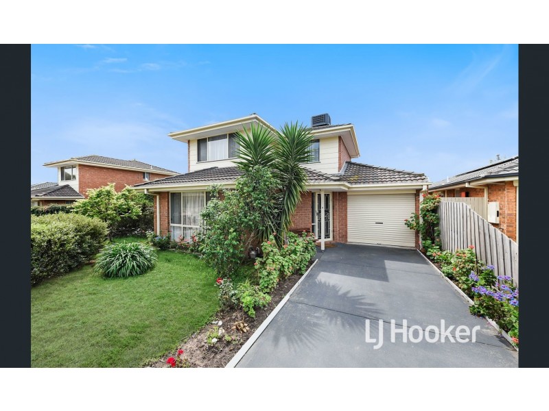 8/6-8 Strabane Way, Hampton Park VIC 3976