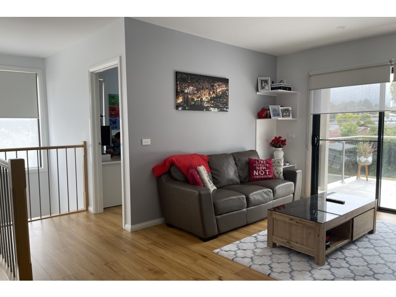 30A Green Valley, Hampton Park VIC 3976