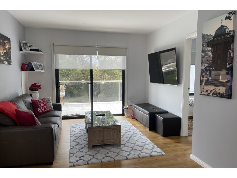 30A Green Valley, Hampton Park VIC 3976