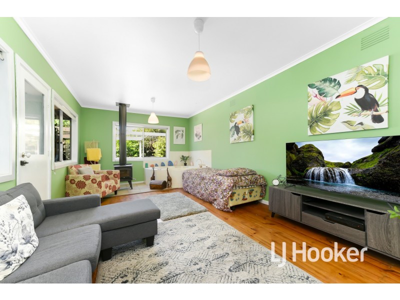 8 Bride Avenue, Hampton Park VIC 3976