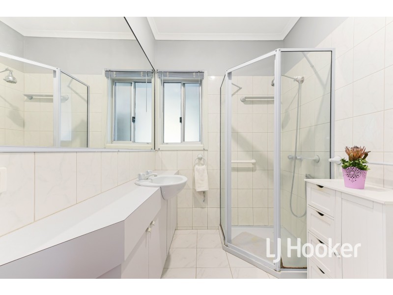 8 Bride Avenue, Hampton Park VIC 3976