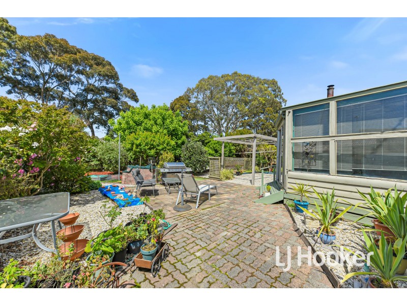 8 Bride Avenue, Hampton Park VIC 3976
