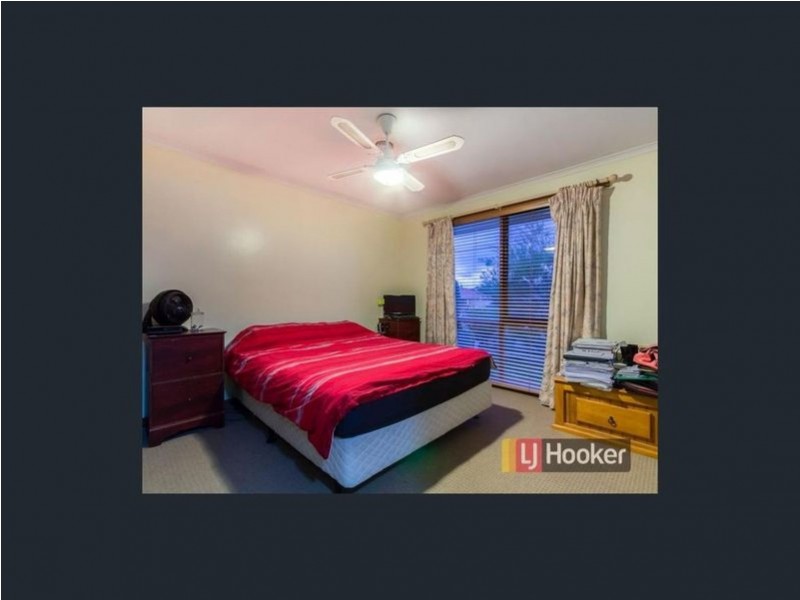 24 General Joshua Drive, Hampton Park VIC 3976