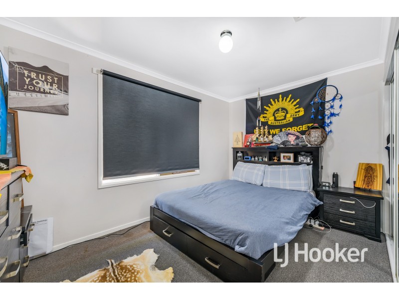 175 Endeavour Drive, Cranbourne North VIC 3977
