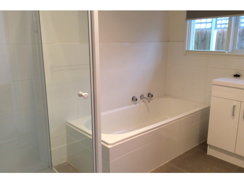 35 Kareela Road, Frankston VIC 3199