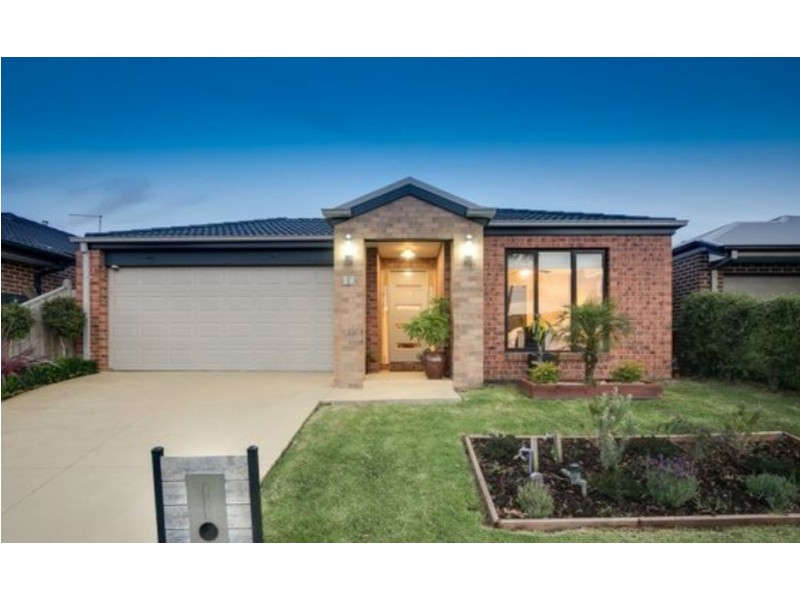 14 Brocker Street, Clyde North VIC 3978