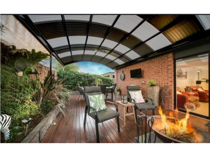 14 Brocker Street, Clyde North VIC 3978