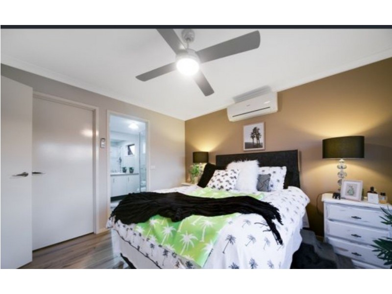 14 Brocker Street, Clyde North VIC 3978