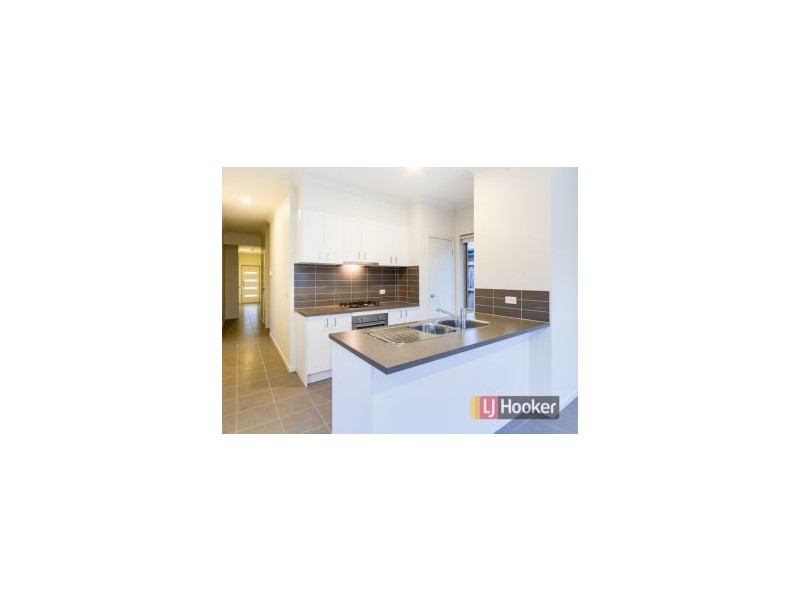 6 Cerulean Drive, Officer VIC 3809