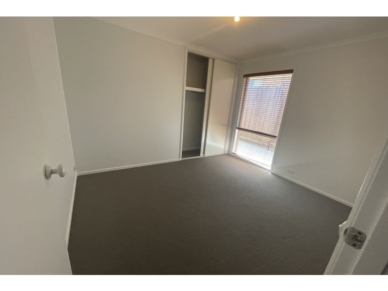 9 Berridale Court, Hampton Park VIC 3976