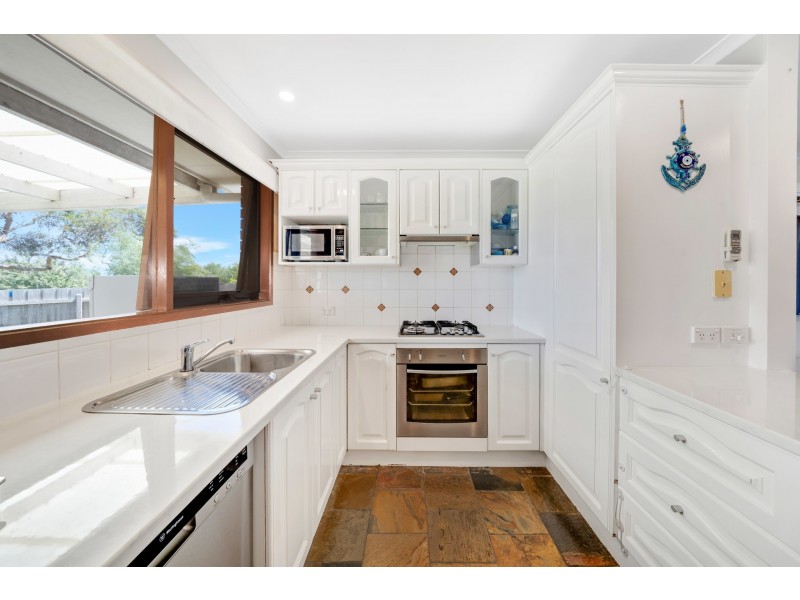 13 Coronata Court, Narre Warren VIC 3805