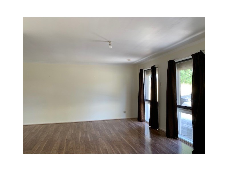 61 Pound Road, Hampton Park VIC 3976