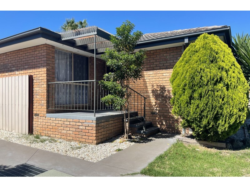 1/125 Fordholm Road, Hampton Park VIC 3976